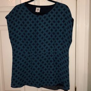 Cabi blouse size M.